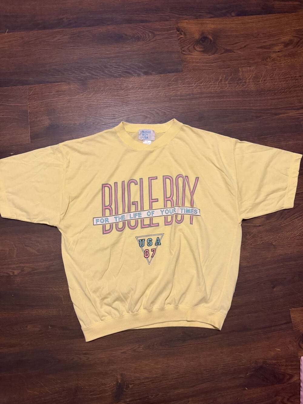 Vintage 80s Bugle Boy USA Graphic T-Shirt Yellow Size Large